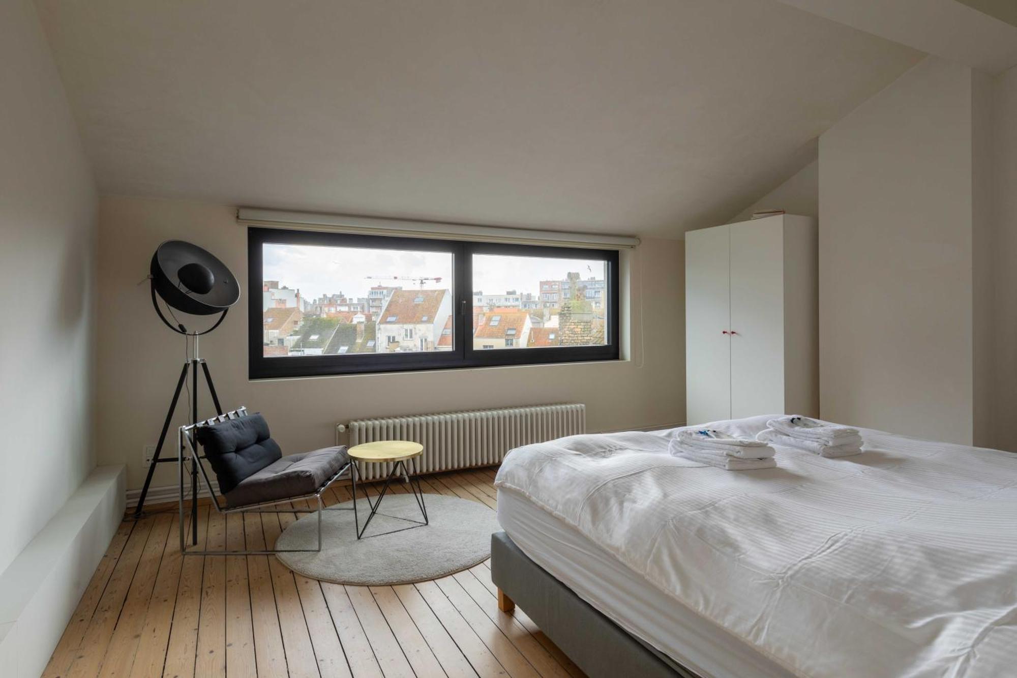 Spacious Belle Epoque House With Free Parking Oostende Exterior foto
